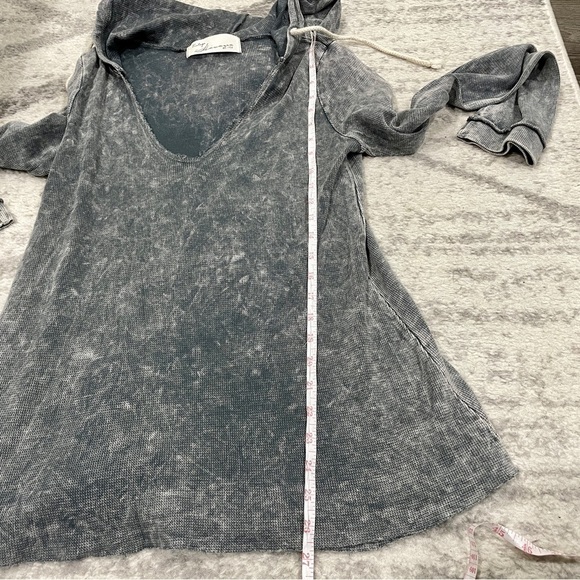 Vintage Havana Grey Waffle Knit Hooded Sweatshirt - Picture 9 of 10